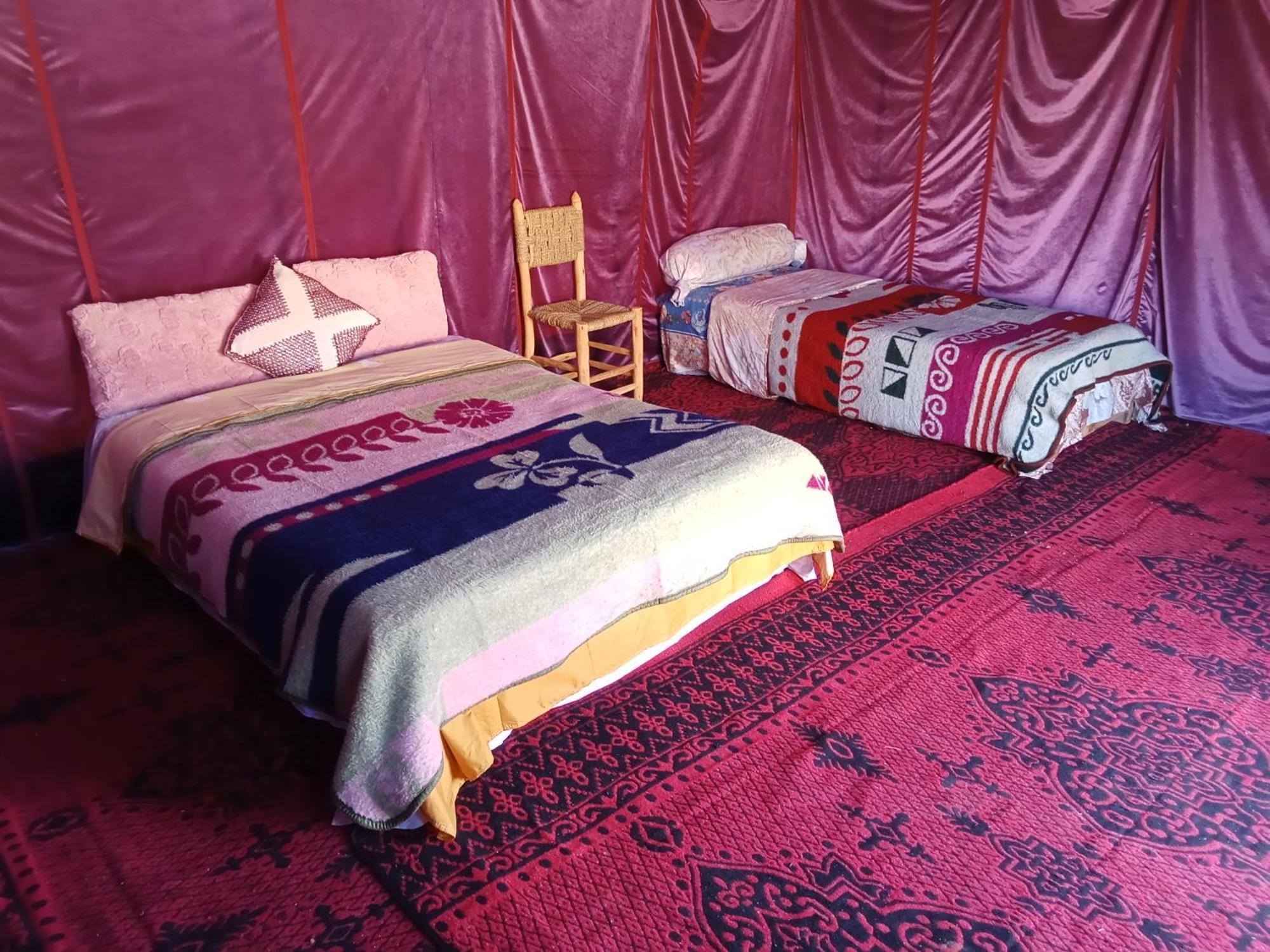 Bivouac Cote-Iriki Hotell Foum Zguid Exteriör bild