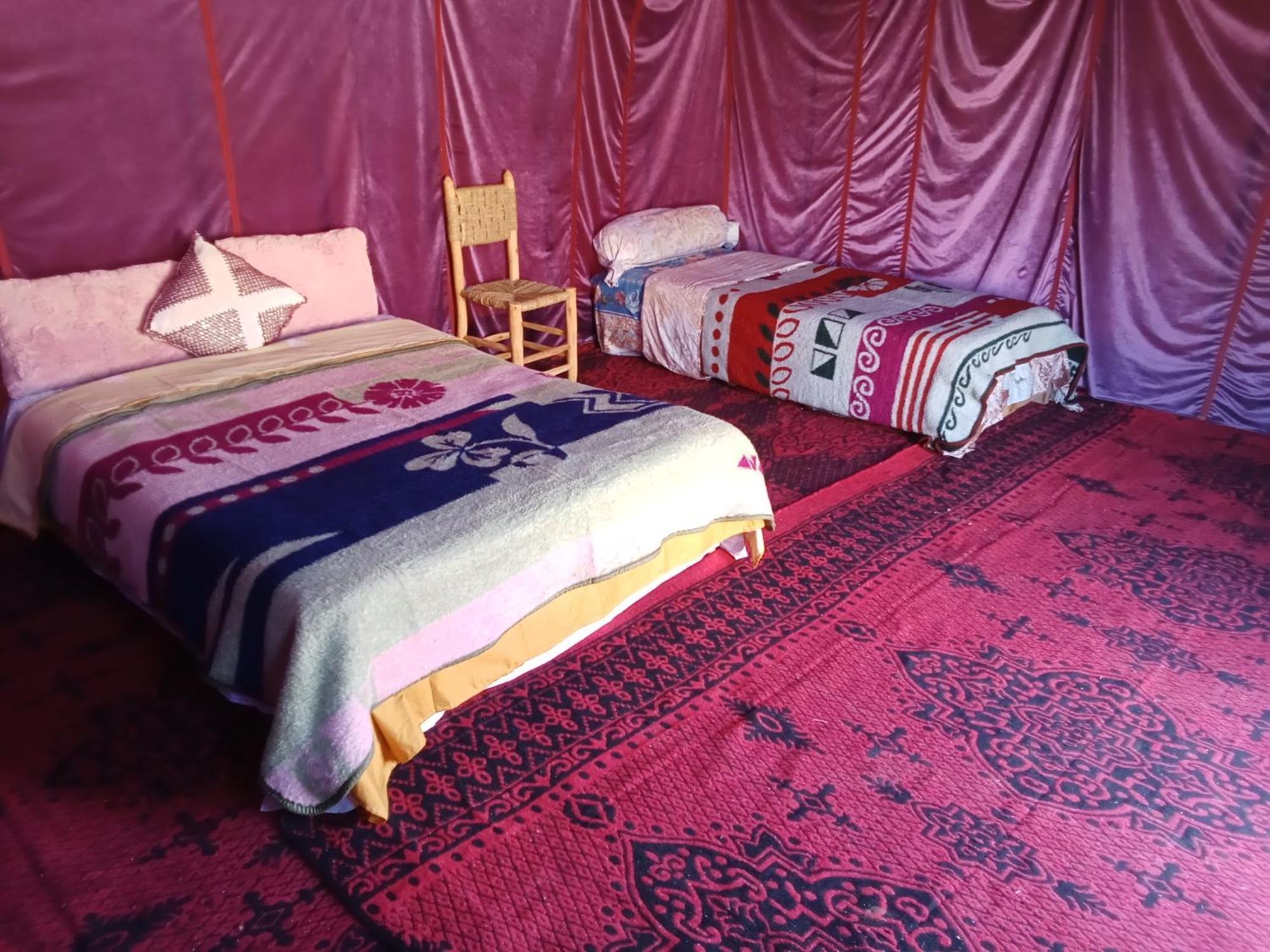 Bivouac Cote-Iriki Hotell Foum Zguid Exteriör bild