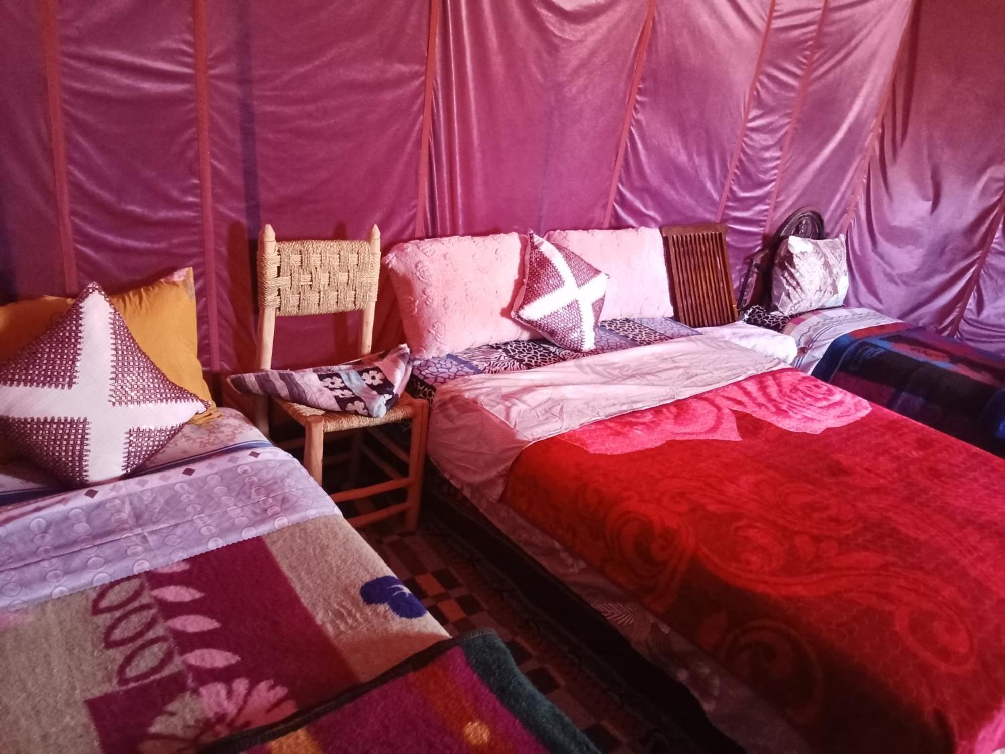 Bivouac Cote-Iriki Hotell Foum Zguid Exteriör bild